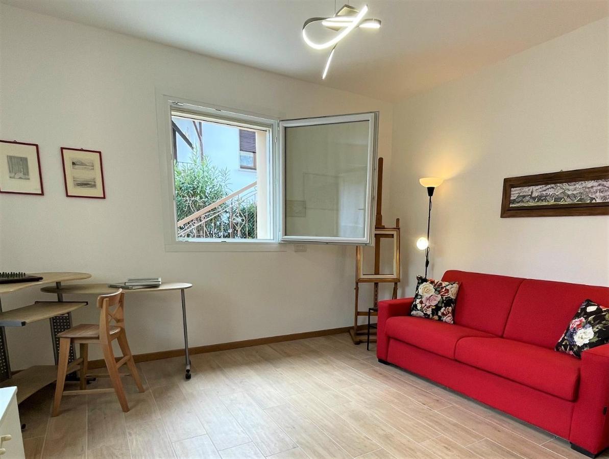 Apartment Giorni Felici Tutto Nuovo, Giardino, Parcheggio